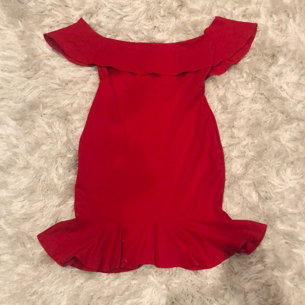Red Lulu’s bodycon mini dress size XL